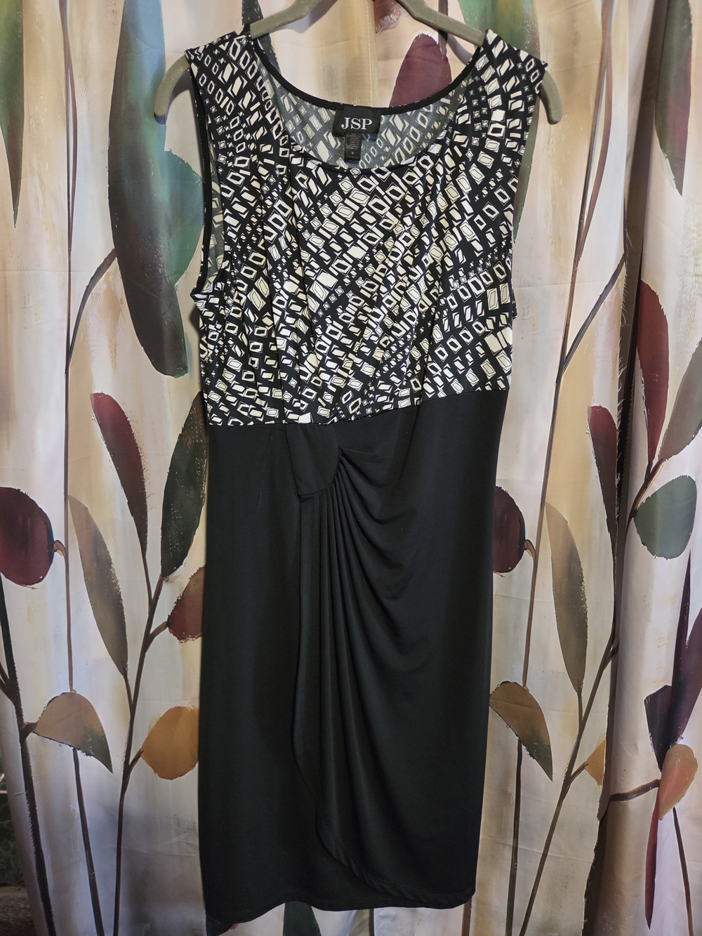 JSP Black & White Printed Sleeveless Midi Dress